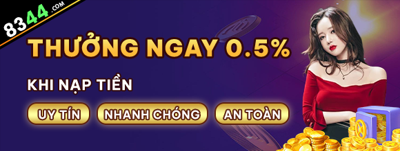 Hình ảnh quảng cáo của cwin02 hiển thị nền tảng và các lợi ích